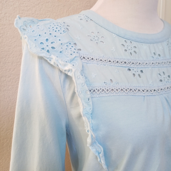 🤍 J. Crew light blue eyelet and ruffle detail long sleeve top - Picture 4 of 10